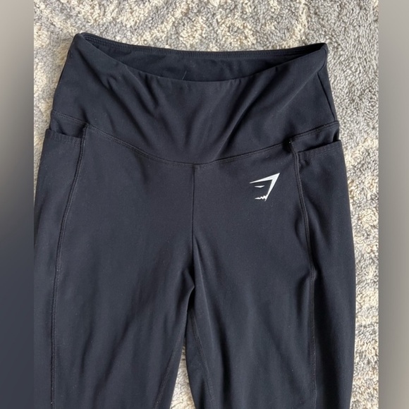 Gymshark High Waisted Black Leggings with Side Pockets - Picture 4 of 6